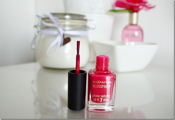 maxfactornailpolish