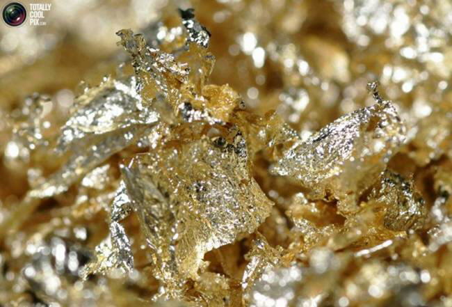 Gold, most beautiful metal in various shapes