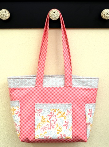 [Julie%2527s%2520diaper%2520bag%255B5%255D.jpg]