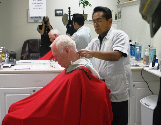 [Barber%2520shop%25201%255B3%255D.jpg]