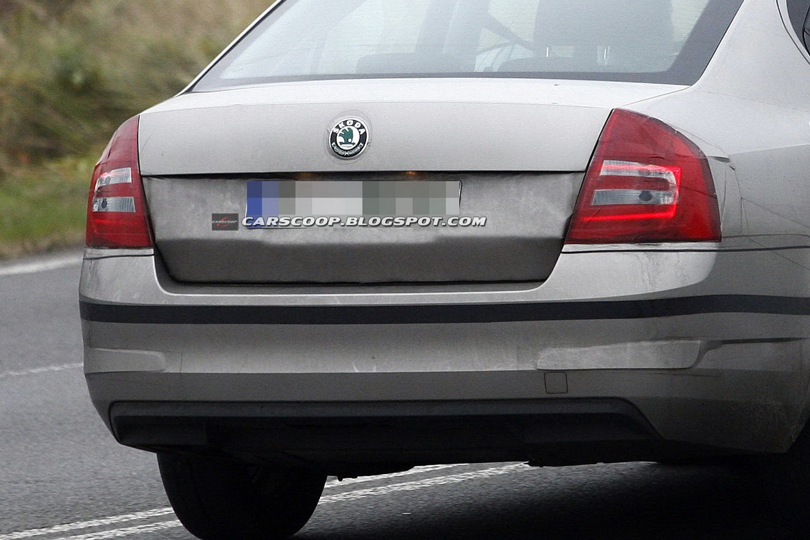 [2013-Skoda-Octavia-III-13%255B3%255D.jpg]