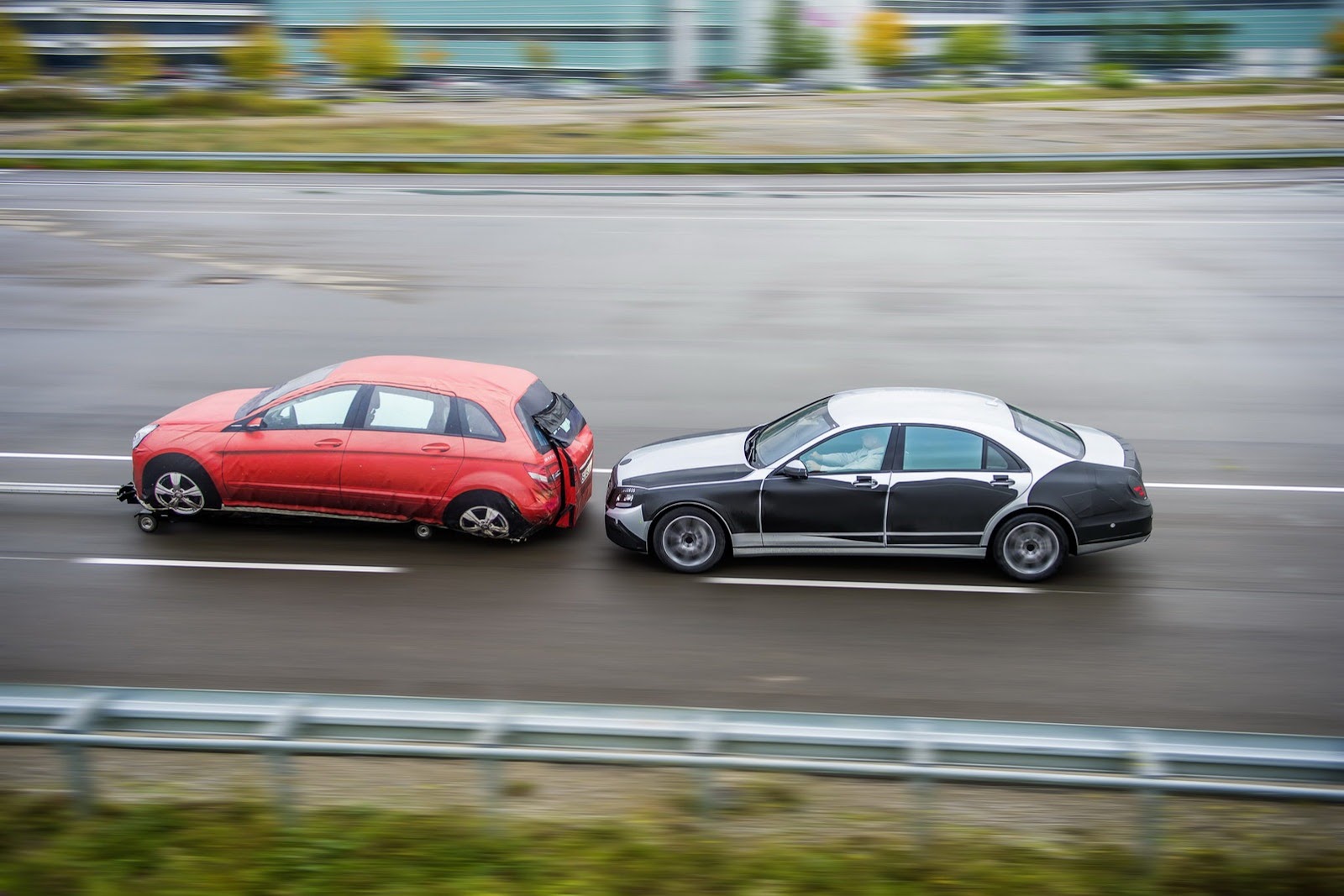 [2014-Mercedes-S-Class-2%255B2%255D.jpg]