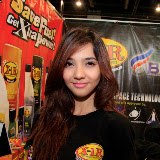 manila auto salon 2011 - girls (156).JPG