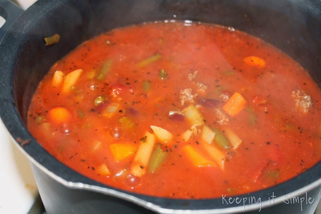 [minestrone%2520soup%2520%25281%2529%255B9%255D.jpg]