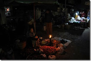 Burma Myanmar Hsipaw Morning Market 131209_0190