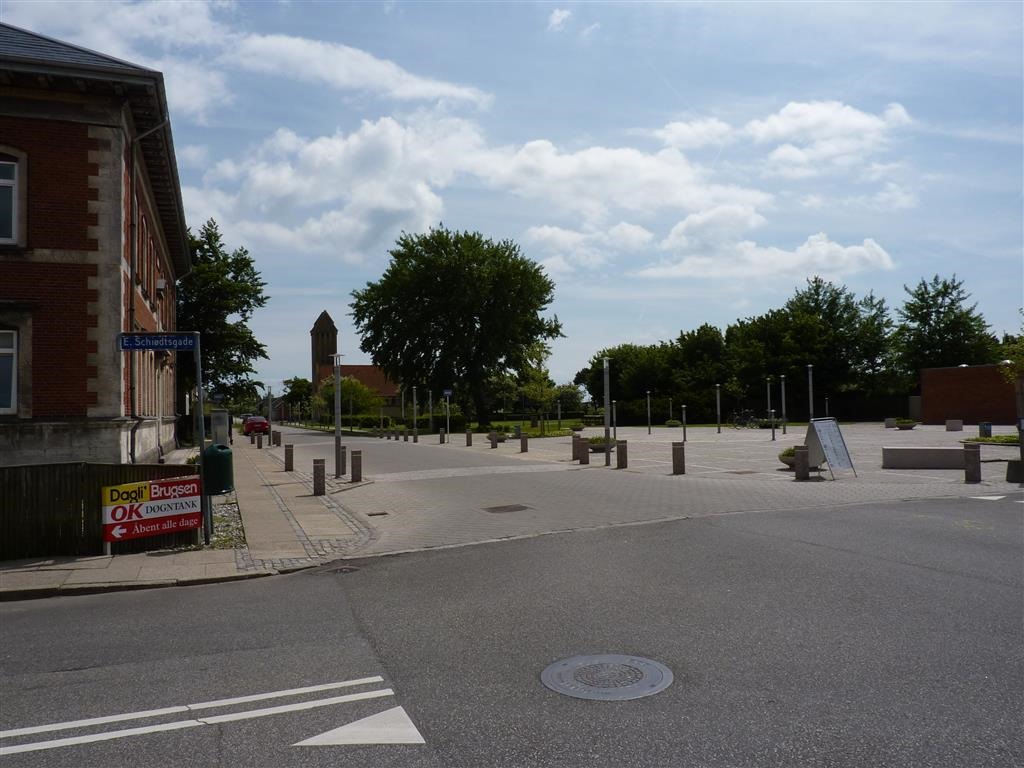 [P1030228-Medium3.jpg]