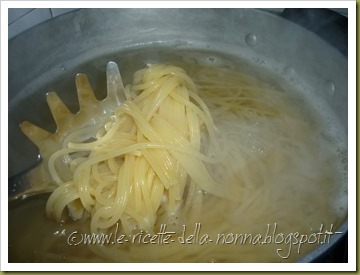 Spaghetti aglio, olio e peperoncino (8)
