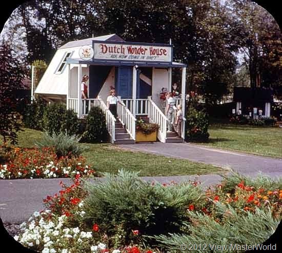 View-Master Dutch Wonderland (A634), Scene 6: Dutch Wonder House