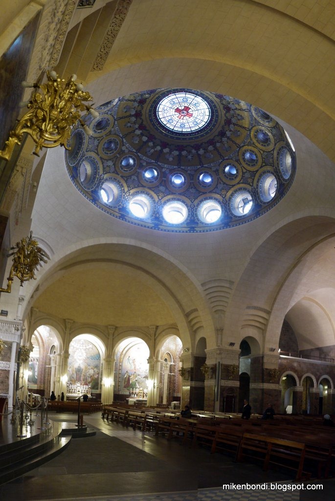 [under%2520the%2520dome%255B4%255D.jpg]