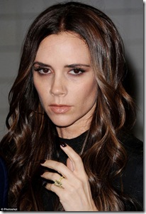 article-2102284-11C5E3A9000005DC-761_634x928