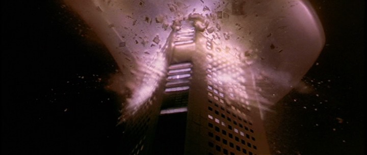 [Godzilla-2000-UFO-Blast2.jpg]