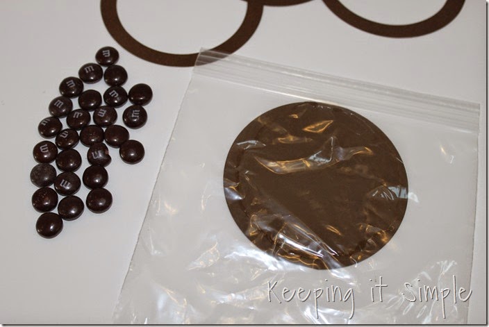 Easy Thanksgiving Candy Pouches (9)