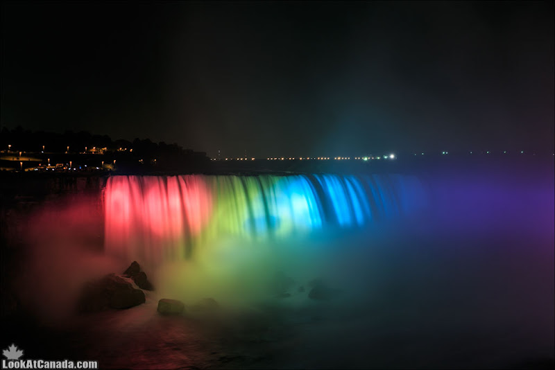 LookAtCanada.com / Ночная Ниагара