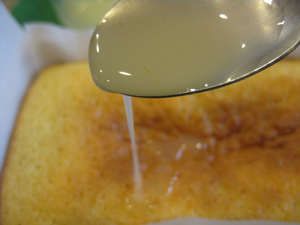 [syrup%2520on%2520lemon%2520cake%255B3%255D.jpg]