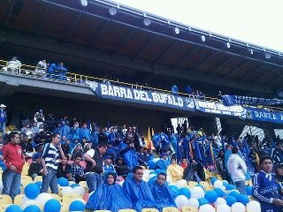 [Hinchas%2520de%2520Millos%255B3%255D.jpg]
