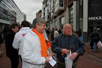 2010 02 13 Publieksactie centrum met Charlie Aptroot 047.jpg 2010 02 13 Publieksactie centrum met Charlie Aptroot 047.jpg