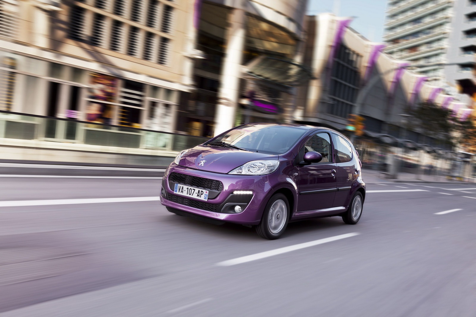 2012-Peugeot-107-9%25255B2%25255D.jpg