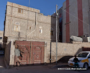 Al Hasabah neighborhood was caught between the government troops and Al Ahmar fighters. Most houses sustained various degrees of damage.