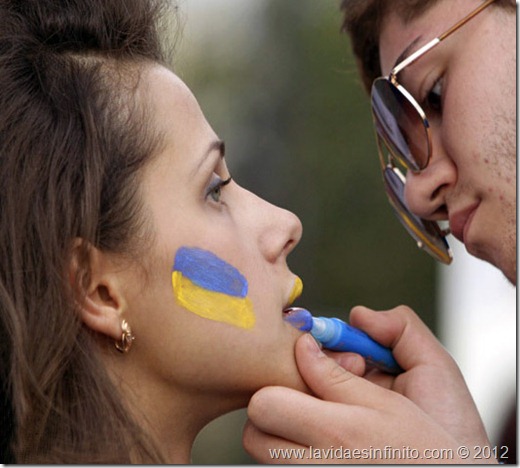 ukrainian-girl-euro-2012