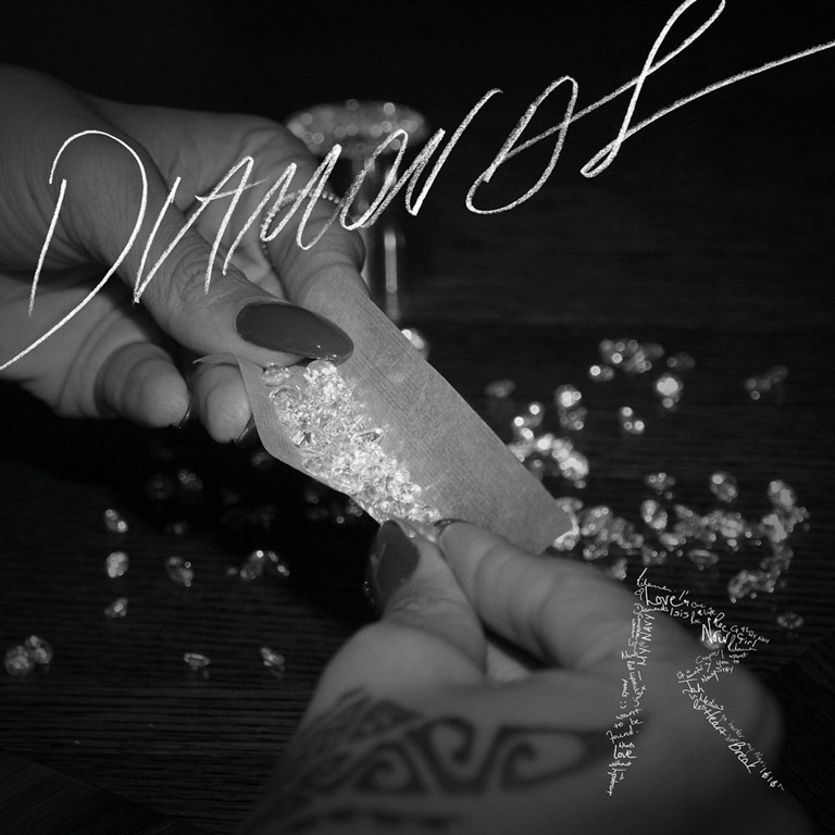 [rihanna-diamonds-artwork%255B4%255D.jpg]