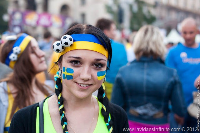 [Ukrainian-Football-Fan-Girl%255B14%255D.jpg]