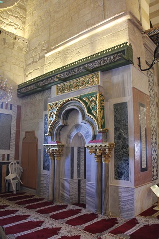 [IMG_46412.jpg]