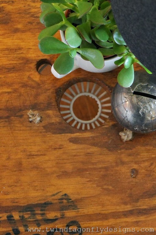 DIY Accent Table DIY Accent Table
