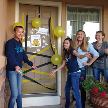 October Beehive decorating-1