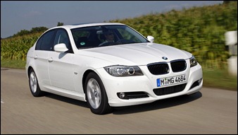 2011 BMW 3-Series Review - White