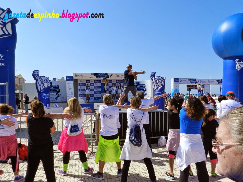 [Blog011-2015-04-13Gazeta%2520de%2520Espinho%255B3%255D.jpg]