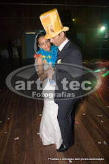 Álbum de fotos de ÁLVARO&MÁRCIA. Fotografias da Art Tec Fotografias que faz fotos de casamento, fotos de festas, fotos de eventos sociais, fotos de aniversário, fotos de formatura, fotojornalismo, ensaios fotográficos, fotos de estúdio, book fotográfico e outros serviços fotográficos em Pelotas, RS, e outras cidades do Rio Grande do Sul. Album (digital) de fotos de ÁLVARO&MÁRCIA. Fotografias digitais da Art Tec Fotografias que faz fotos de casamento, fotos de festas, fotos de eventos sociais, fotos de aniversário, fotos de formatura, fotojornalismo, ensaios fotográficos, fotos de estúdio, book fotográfico e outros serviços fotográficos em Pelotas, RS, e outras cidades do Rio Grande do Sul. fotos casamento de pelotas rs para noivas casamentos rio grande do sul foto fotografia modelo convite moderno arranjos mesa festas aniversario pampas gaucho