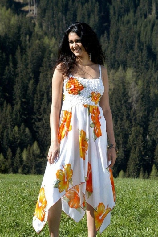 [kamna-jethmalani-very%2520nice%255B2%255D.jpg]