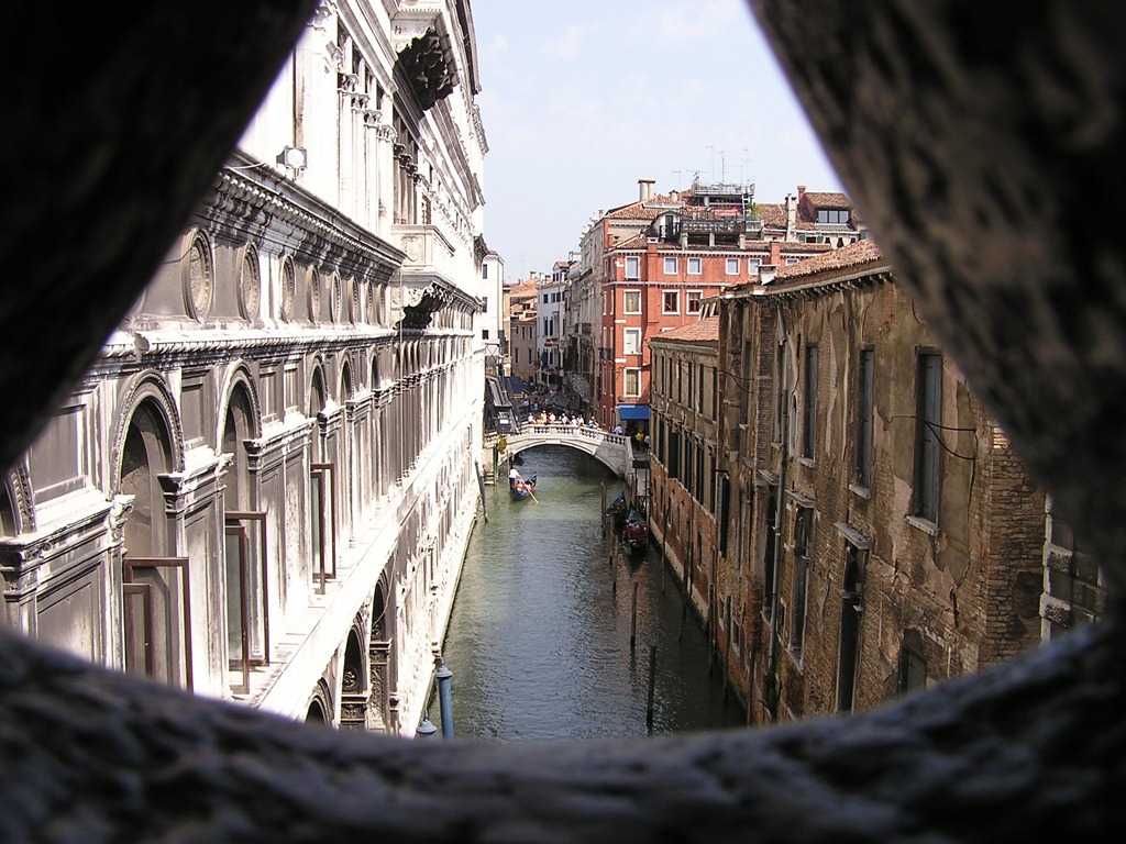 [Bridge%2520of%2520Sighs%2520005%255B6%255D.jpg]