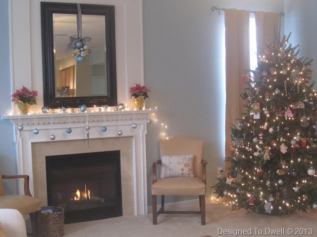 Family Room at Christmas Family Room at Christmas