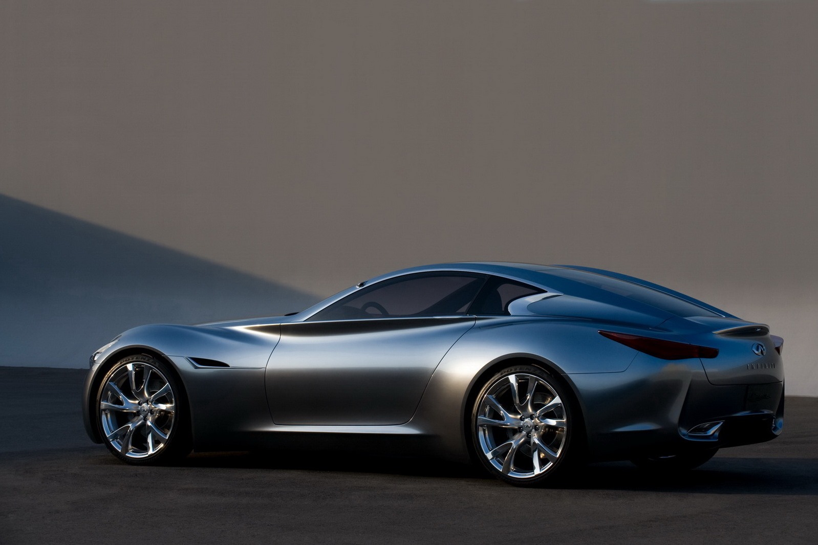 [Infiniti-Essence-Concept-7%255B2%255D.jpg]