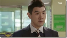 Hyde.Jekyll.Me.E06.mkv_002325244_thumb[1]