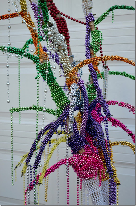 mardi-gras-bead-tree