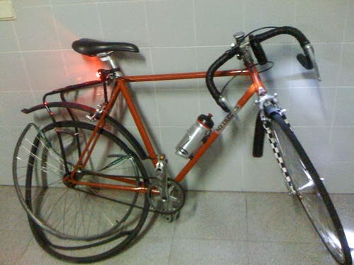 Bicicleta acidentada do Mário Meireles