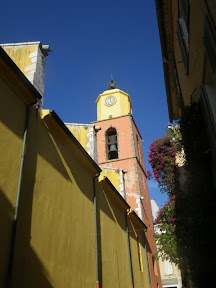  &ndash; Il y a quand même une jolie église à St Tropez &ndash; 23-sept-2011