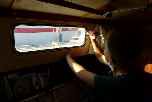 Jana knocking the outer frame out