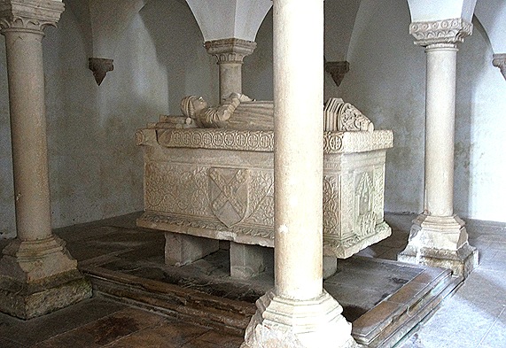 Ourem - Castelo - cripta