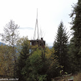 Antiga torre de observação de saltos com esqui -  Mount Revelstoke NP, BC, Canadá
