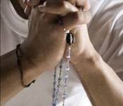 [rosary-man-praying%255B6%255D.jpg]