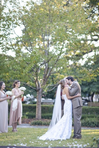 [SavannahWedding535.jpg]