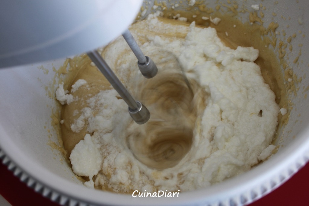 [6-1-coca-iogurt-6-23.jpg]