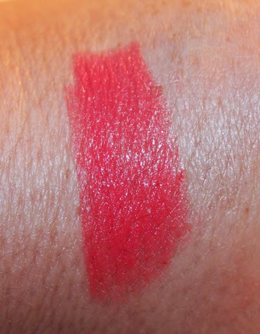 Revlon Super Lustrous Lipstick Snow Peach Swatch