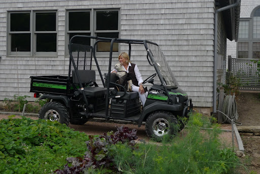 You know, Martha - it's really important to turn like this when you want to go in reverse.  Good to go!