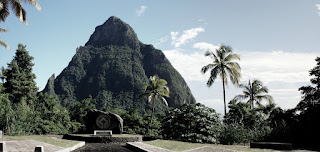 A monument on our way up.