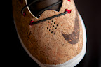 nike lebron 10 gr cork championship 8 03 @KingJames Wears NSWs Nike LeBron X Cork Off the Court