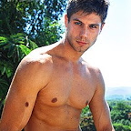 Veja esse e outros ensaios no http://www.my.opera.com/theboyv02